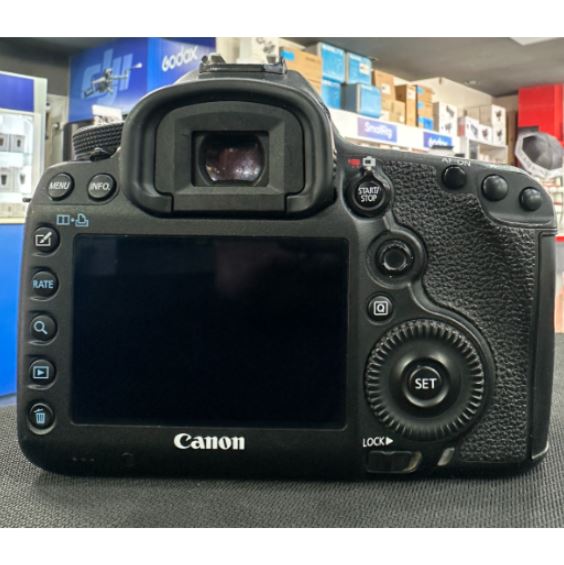 Canon EOS 5D Mark III (186.544scatti) Usato Canon EOS 5D Mark III (186.544scatti) Usato